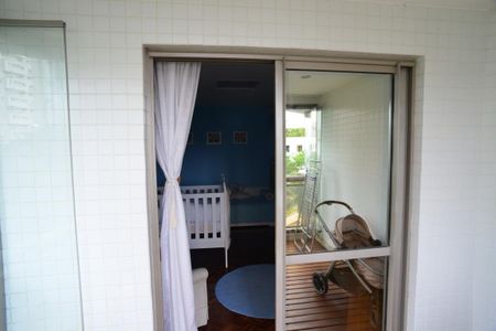 Apartamento para alugar com 497m², 4 quartos e 5 vagasVaranda