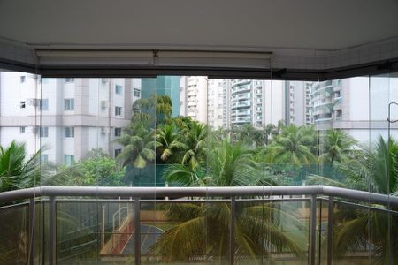 Apartamento para alugar com 497m², 4 quartos e 5 vagasVaranda