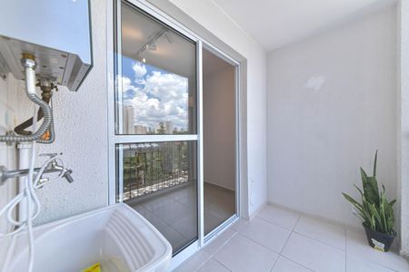 Apartamento para alugar com 36m², 2 quartos e sem vagaVaranda - Lavanderia