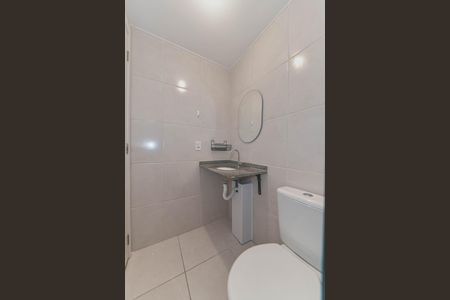 Apartamento para alugar com 36m², 2 quartos e sem vagaBanheiro