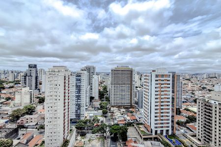 Apartamento à venda com 126m², 3 quartos e 2 vagasVista da Suíte 2