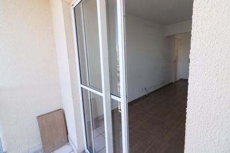 Sala de apartamento para alugar com 2 quartos, 50m² em Presidente Altino, Osasco