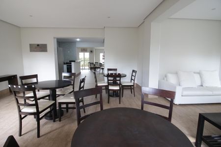 Apartamento para alugar com 50m², 2 quartos e 1 vagaÁrea comum - Salão de festas