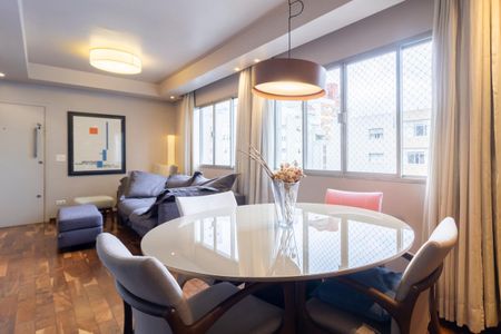 Apartamento à venda com 75m², 2 quartos e 1 vagaSala de Jantar