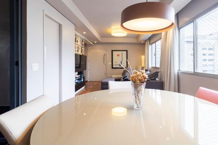 Apartamento à venda com 75m², 2 quartos e 1 vagaSala de Jantar