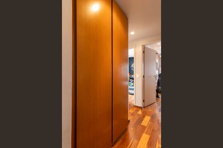 Apartamento à venda com 75m², 2 quartos e 1 vagaAcesso aos quartos