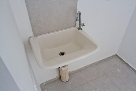 Apartamento para alugar com 36m², 2 quartos e sem vaga Apartamento para alugar com 36m², 2 quartos e sem vagaÁrea de Serviço