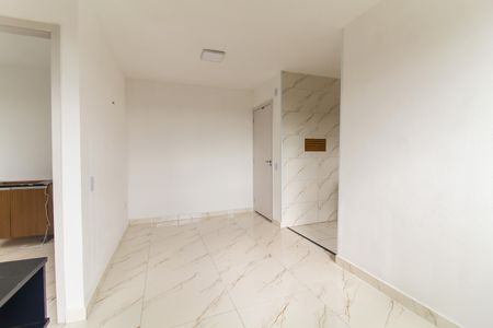 Sala de apartamento para alugar com 2 quartos, 45m² em Vila Lourdes, São Paulo