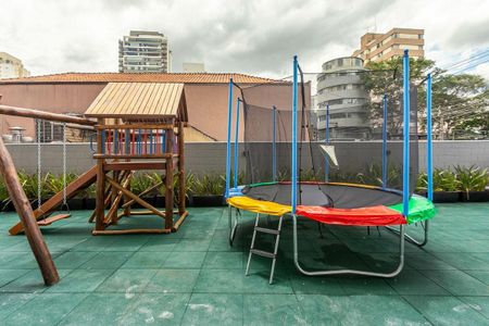 Apartamento para alugar com 39m², 2 quartos e sem vaga