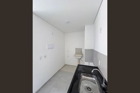 Apartamento para alugar com 39m², 2 quartos e sem vaga Apartamento para alugar com 39m², 2 quartos e sem vagaCozinha e Área de Serviço