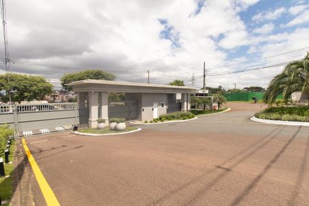 Casa de condomínio para alugar com 220m², 4 quartos e 4 vagasÁrea externa