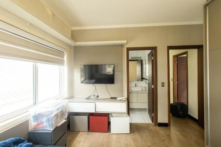 Casa de condomínio para alugar com 220m², 4 quartos e 4 vagasQuarto 3 Suite 3