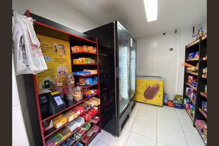 Apartamento para alugar com 60m², 3 quartos e 1 vagaMercado