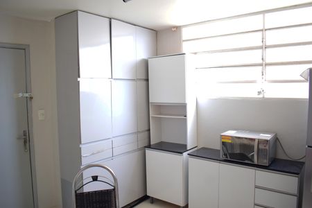 Apartamento para alugar com 76m², 2 quartos e sem vagaSala