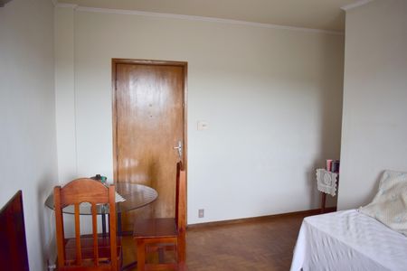 Sala de apartamento para alugar com 2 quartos, 76m² em Centro, Ribeirão Preto
