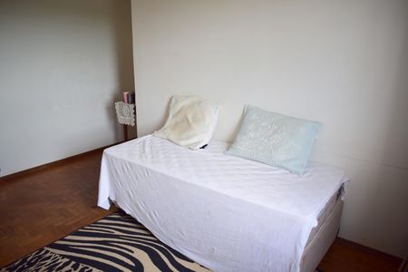 Apartamento para alugar com 76m², 2 quartos e sem vagaSala