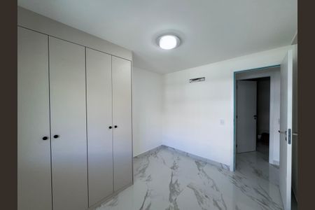 Apartamento para alugar com 84m², 3 quartos e 2 vagas Apartamento para alugar com 84m², 3 quartos e 2 vagasQuarto