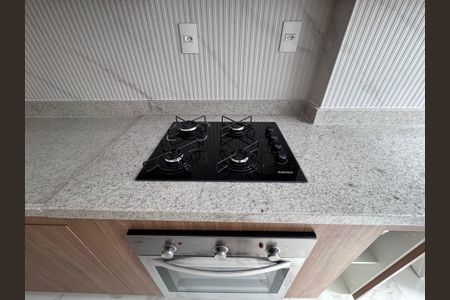 Apartamento para alugar com 84m², 3 quartos e 2 vagas Apartamento para alugar com 84m², 3 quartos e 2 vagasCozinha e Área de Serviço