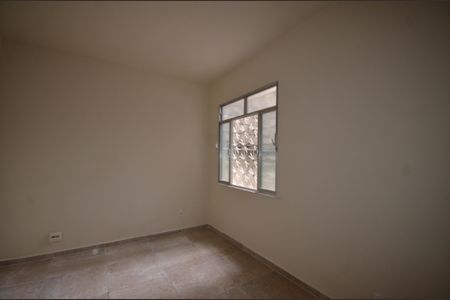 Sala de casa para alugar com 3 quartos, 100m² em Cavalcanti, Rio de Janeiro