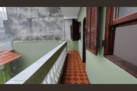 Casa para alugar com 60m², 2 quartos e 1 vagaSacada