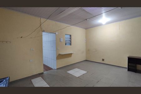 Casa para alugar com 60m², 2 quartos e 1 vagaSala e área de serviço