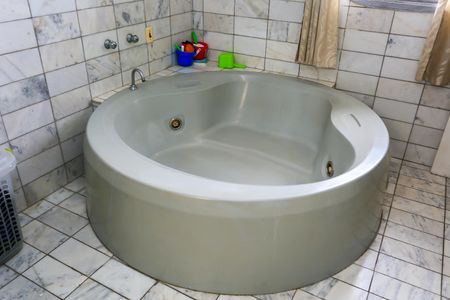 Apartamento à venda com 235m², 4 quartos e 5 vagasBanheiro da Suíte 1