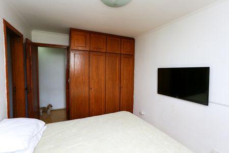 Apartamento à venda com 235m², 4 quartos e 5 vagassuite 2
