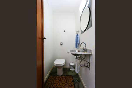 Apartamento à venda com 235m², 4 quartos e 5 vagasLavabo