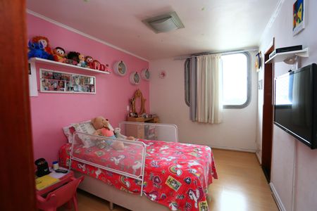 Apartamento à venda com 235m², 4 quartos e 5 vagassuite 4