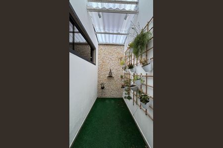 Casa à venda com 350m², 3 quartos e 3 vagas Casa à venda com 350m², 3 quartos e 3 vagasJardim de Inverno