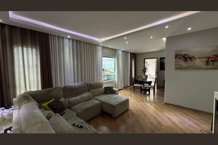 Sala de casa à venda com 3 quartos, 350m² em Parque das Nações, Santo André