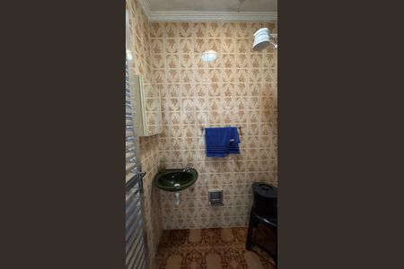 Casa à venda com 350m², 3 quartos e 3 vagas Casa à venda com 350m², 3 quartos e 3 vagasQuintal