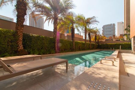 Studio à venda com 25m², 1 quarto e sem vagaÁrea comum - Piscina