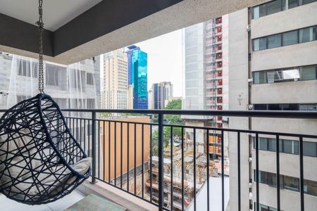 Varanda de kitnet/studio à venda com 1 quarto, 25m² em Indianópolis, São Paulo