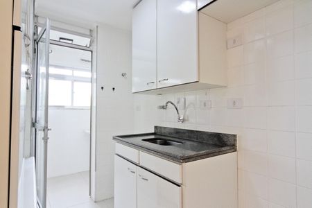 Apartamento à venda com 64m², 3 quartos e 1 vaga Apartamento à venda com 64m², 3 quartos e 1 vagaCozinha
