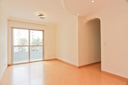 Sala de apartamento à venda com 3 quartos, 64m² em City América, São Paulo