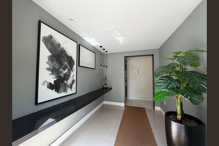 Apartamento para alugar com 46m², 2 quartos e 1 vagaHall