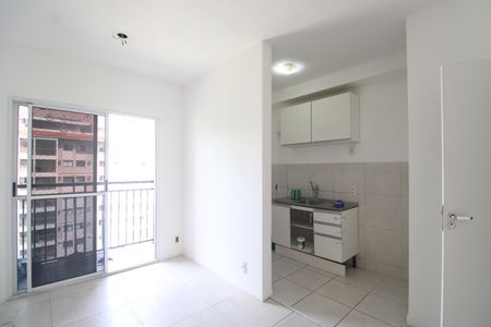 Sala de apartamento para alugar com 2 quartos, 46m² em Taquara, Rio de Janeiro