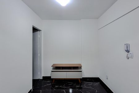 Sala de kitnet/studio para alugar com 1 quarto, 23m² em Sé, São Paulo