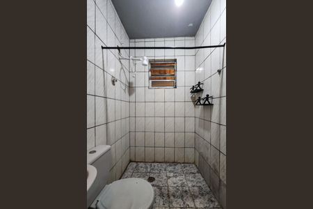 Banheiro  de casa para alugar com 1 quarto, 70m² em Vila Sao Pedro, São Bernardo do Campo