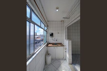 Apartamento à venda com 70m², 2 quartos e 1 vagaÁrea de Serviço