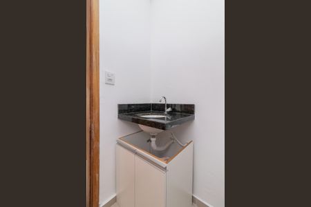 Apartamento para alugar com 43m², 2 quartos e sem vagaBanheiro