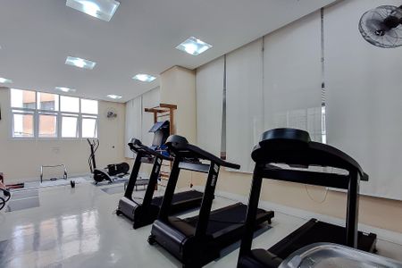 Apartamento para alugar com 70m², 2 quartos e 1 vagaÁrea comum - Academia