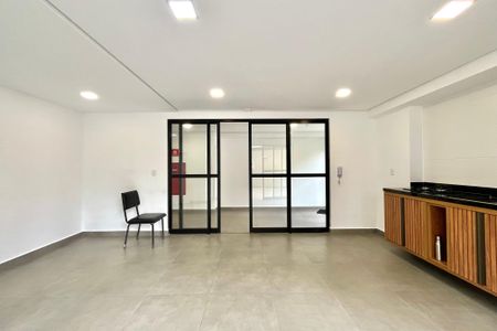 Apartamento para alugar com 30m², 1 quarto e sem vaga Apartamento para alugar com 30m², 1 quarto e sem vagaÁrea comum - Salão de festas