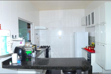 Casa de condomínio para alugar com 110m², 2 quartos e 1 vagaCozinha