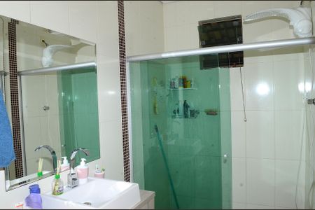 Casa de condomínio para alugar com 110m², 2 quartos e 1 vagaBanheiro Corredor