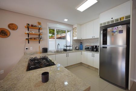 Cozinha de casa para alugar com 3 quartos, 200m² em Campeche, Florianópolis