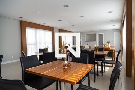 Apartamento para alugar com 38m², 2 quartos e 1 vagaÁrea comum - Salão de festas