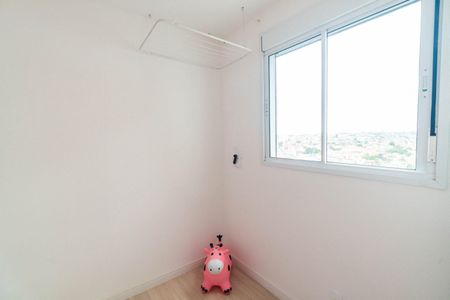 Quarto 2 de apartamento para alugar com 2 quartos, 38m² em Vila Mira, São Paulo
