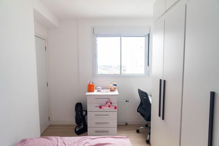 Quarto 1 de apartamento para alugar com 2 quartos, 38m² em Vila Mira, São Paulo